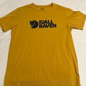 Men’s large Fjall Raven shirt. Yellow with navy blue lettering. Great condition